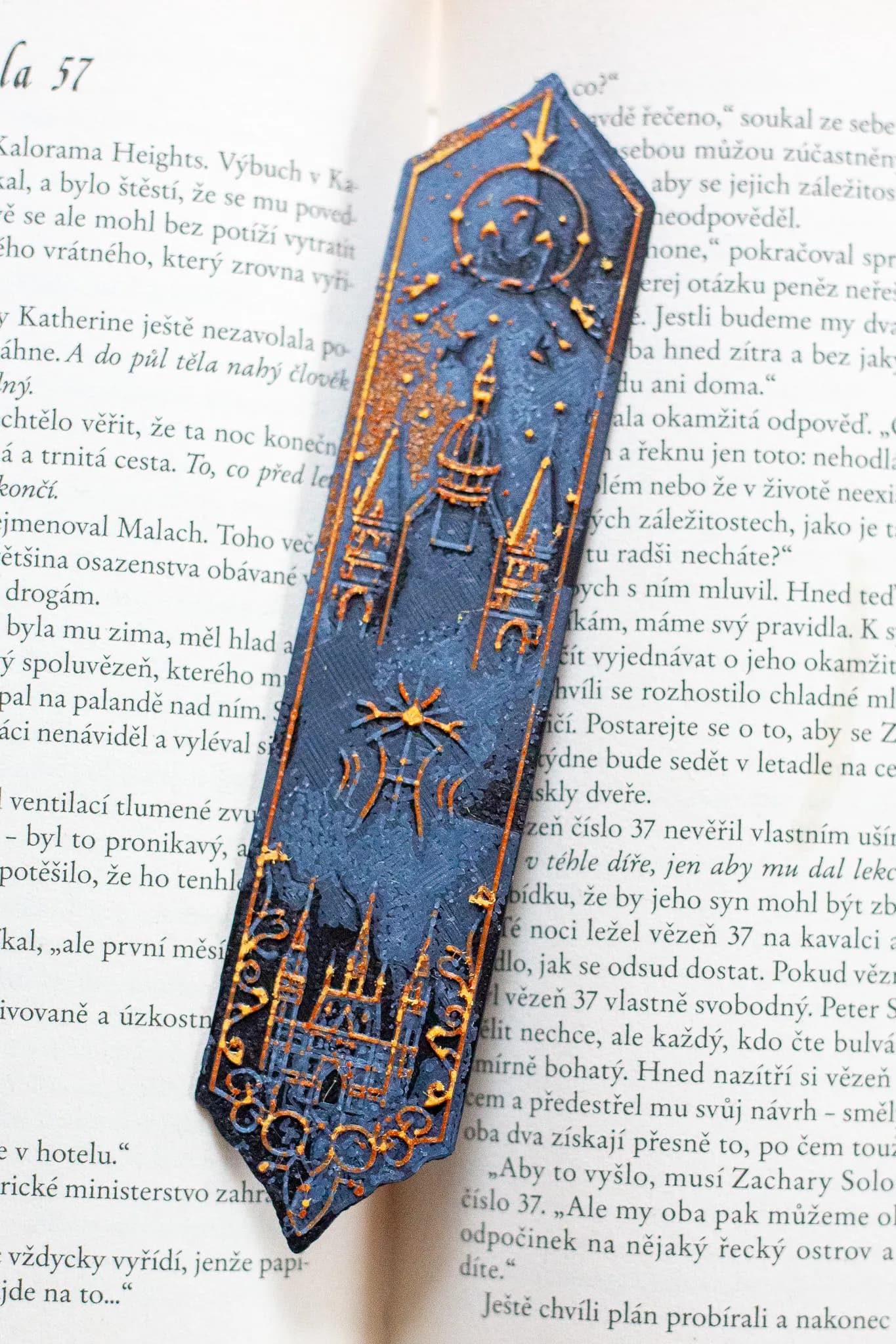 Měsíční katedrála